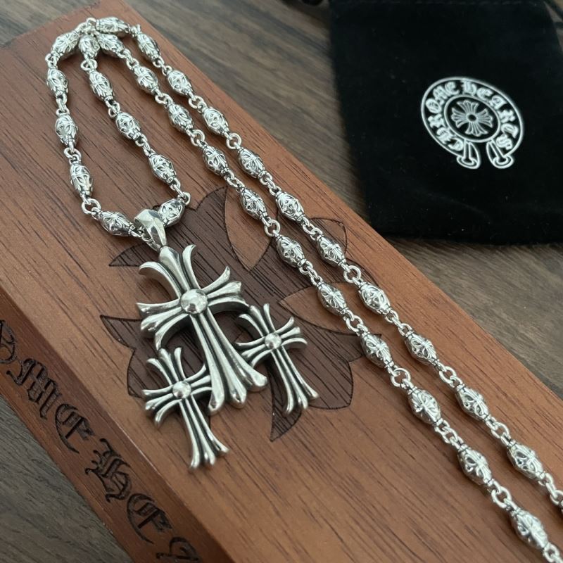 Ch**me He**ts necklaces